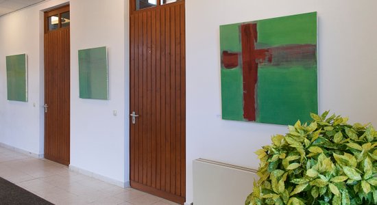 Franka Just .  Gemeindehaus Römisch-Katholische Kirche „Heilig Kreuz“ Coswig . 2018